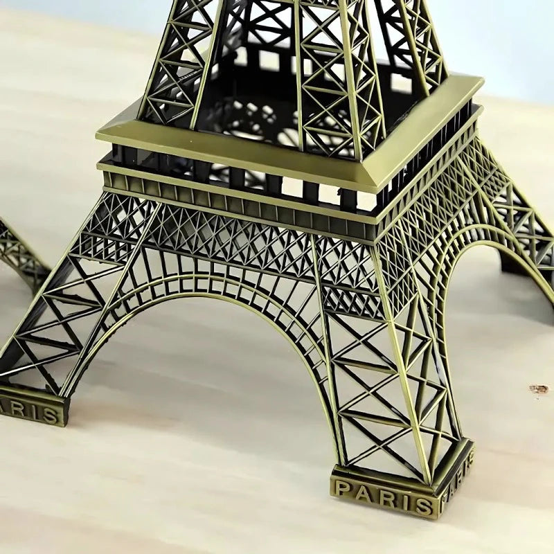 Escultura Torre Eiffel Paris – Decoração Clássica em Metal