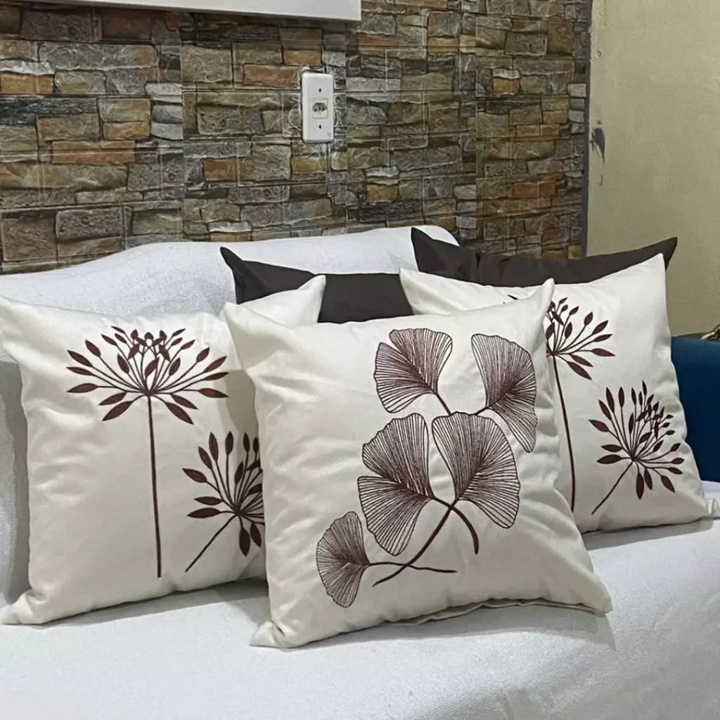 Kit com 5 Capas de Almofada Suede – 3 Bordadas e 2 Lisas Decoração Sofisticada