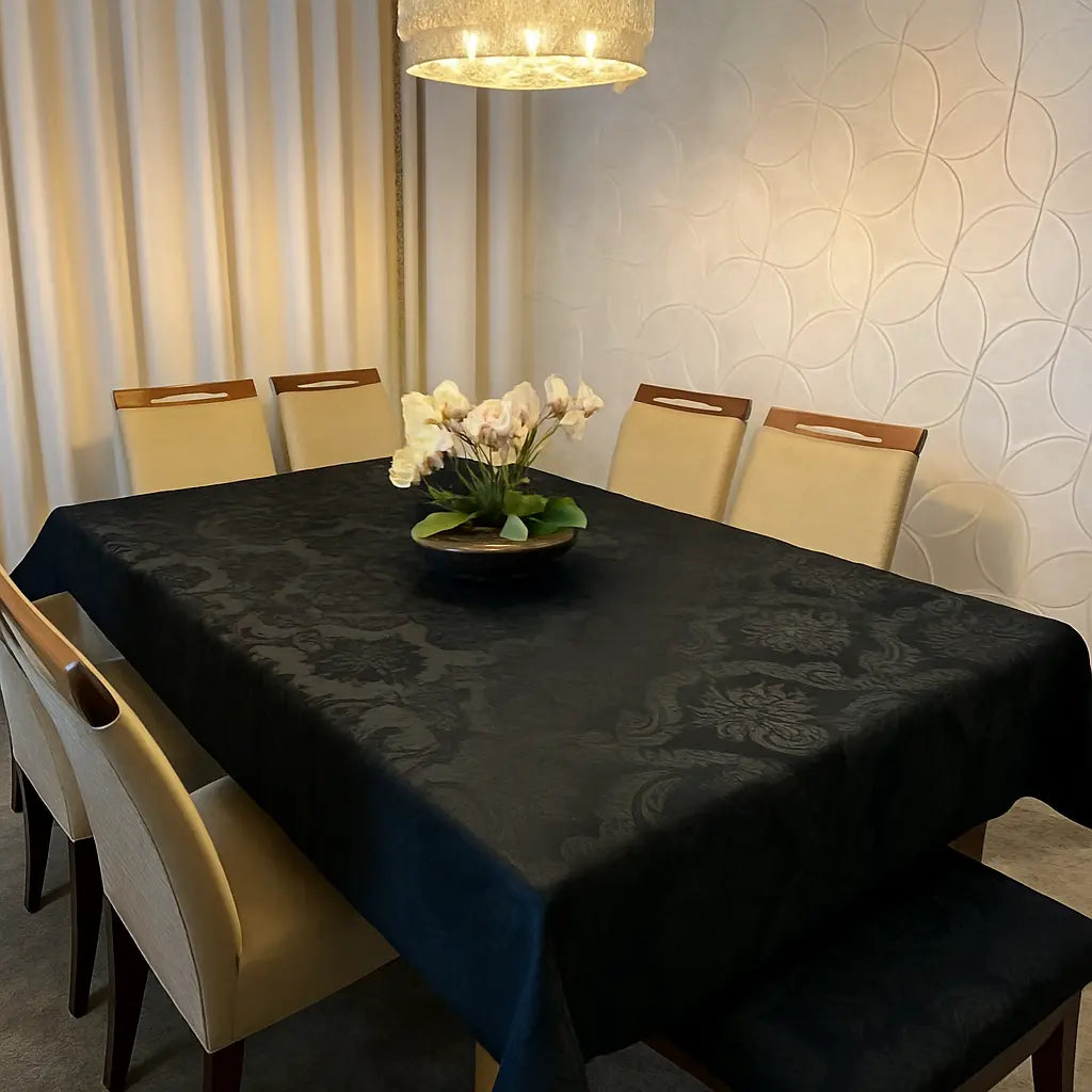 Toalha de Mesa Jacquard Luxo 6 Lugares 2,10x1,40 - Elegância e Durabilidade