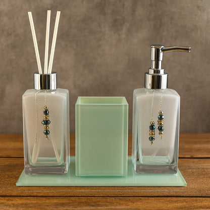 Conjunto Lavabo Decoração Luxo – Saboneteira, Aromatizador e Porta-Escovas com Bandeja Exclusiva