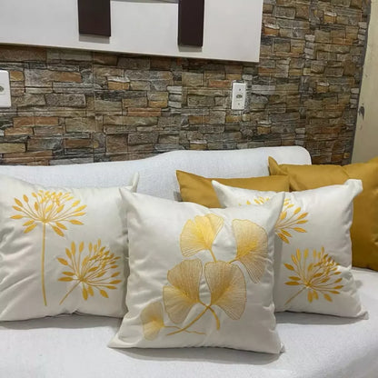 Kit com 5 Capas de Almofada Suede – 3 Bordadas e 2 Lisas Decoração Sofisticada