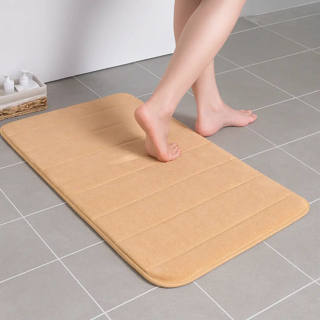 Conjunto 2 Tapetes de Banheiro com Espuma Memory Foam – Conforto Antiderrapante e Toque Aveludado