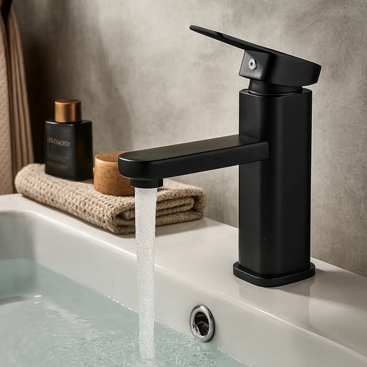 Torneira de Metal para Lavabo e Banheiro – Design Moderno Luxo Quadrado 1/2